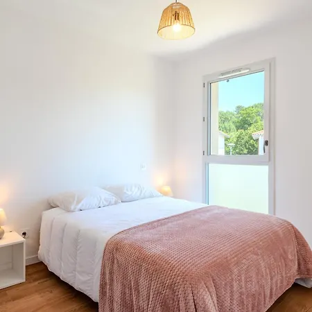 Laval By Interhome Mimizan